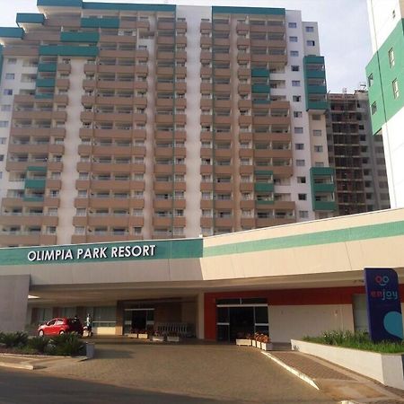 Olimpia Park Resort - 100M Do Parque Thermas Dos Laranjais Εξωτερικό φωτογραφία