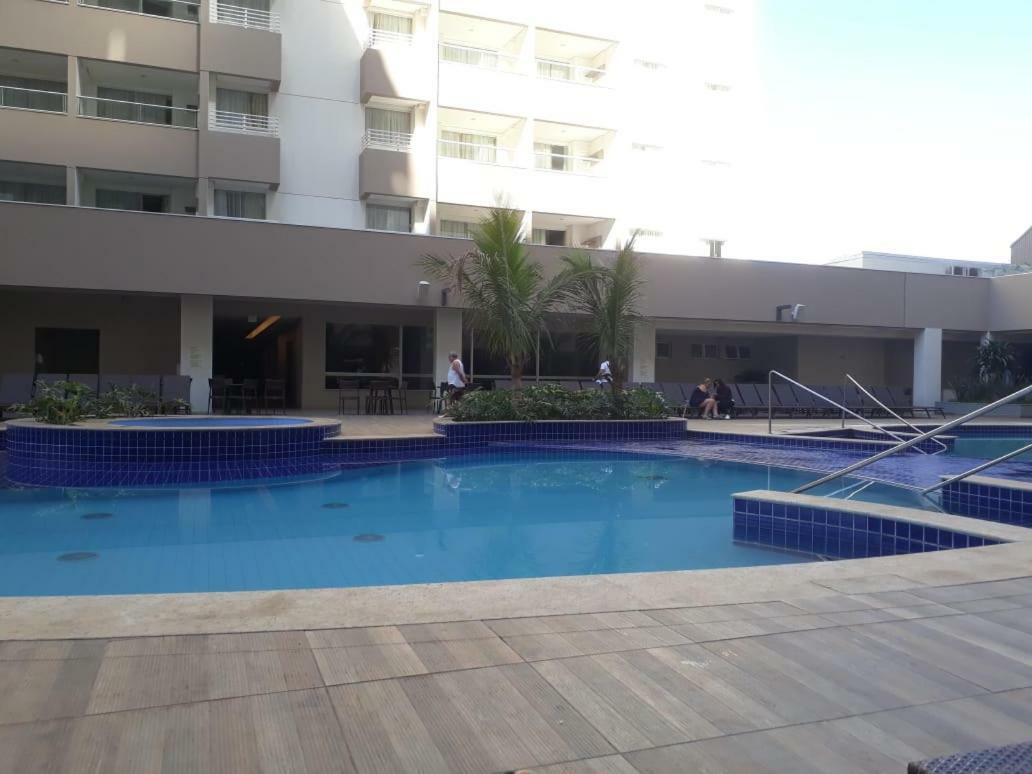 Olimpia Park Resort - 100M Do Parque Thermas Dos Laranjais Εξωτερικό φωτογραφία