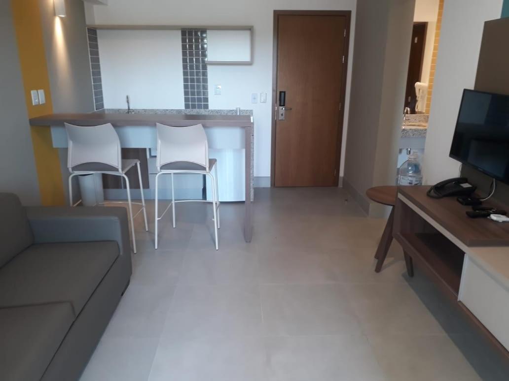 Olimpia Park Resort - 100M Do Parque Thermas Dos Laranjais Εξωτερικό φωτογραφία